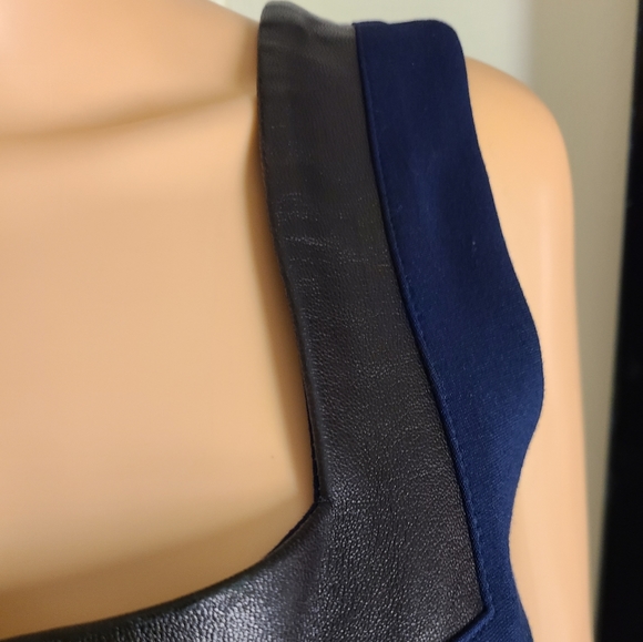 Alice and Olivia Navy Sheath Dress M - Picture 5 of 5